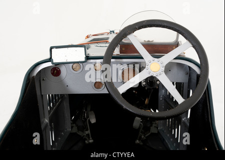 Cockpit di Sunbeam Cub motorizzata automobile del pedale Foto Stock