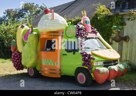 Funny van, serve ottimi frullati, parcheggiata vicino a Riverhead, North Fork, Long Island, New York Foto Stock