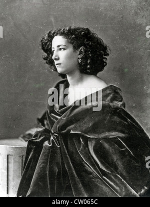 SARAH BERNHARDT (1844 -1923) tappa francese e attrice cinematografica. Foto di Nadar Foto Stock