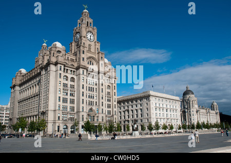 Le Tre Grazie, Pier Head ,Liverpool. Il Royal Liver Building, Cunard Building e il porto di Liverpool edificio. Foto Stock