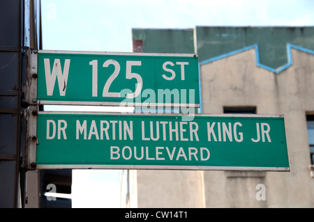 Il Dr Martin Luther King Jr Boulevard Harlem New York Manhattan Stati Uniti Foto Stock