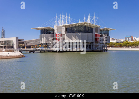 Lisbon Oceanarium, la seconda più grande oceanarium nel mondo e il più grande in Europa. Foto Stock