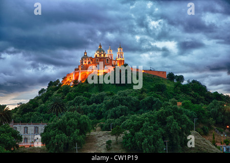 Chiesa di Neustra Senor de los Remedios o Nostra Signora di Remedios in Cholula, Messico Foto Stock