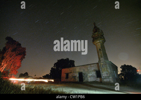 La moschea siriano in Hushaniya et notte. Vicino alla comunità di Keshet nel Golan, Israele, foto di Shay prelievo Foto Stock