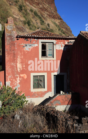 Vecchia casa a Jardim do Mar Madeira, Portogallo, Europa. Foto di Willy Matheisl Foto Stock