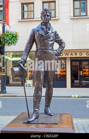 Londra, Jermyn Street Statua di Beau Brummell Foto Stock