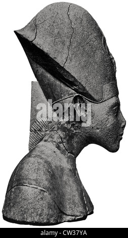 Busto di pietra calcarea di Amenhotep IV Foto Stock