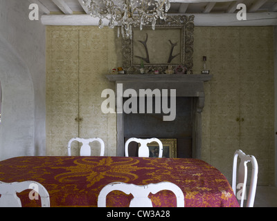 Moderna sala da pranzo in una casa italiana nel paese Lato della Toscana Foto Stock