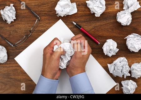 Sollecitazione di frustrazione e scrittori di blocco Foto Stock