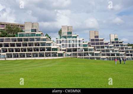 Alloggi per studenti sanno come ziggurat edifici, Università di East Anglia, Norwich, Norfolk, Regno Unito. Foto Stock