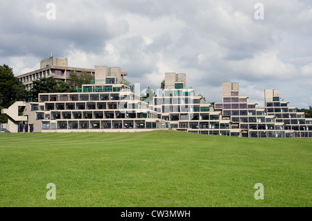 Alloggi per studenti sanno come ziggurat edifici, Università di East Anglia, Norwich, Norfolk, Regno Unito. Foto Stock