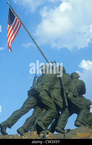 Statua di Iwo Jima, U.S. Marine Corps Memorial presso il Cimitero Nazionale di Arlington, Washington D.C. Foto Stock
