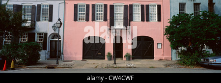 Storica casa rosa a Charleston, Sc Foto Stock