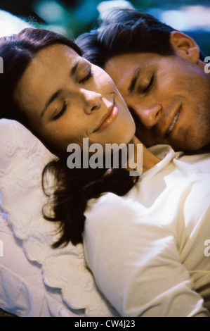 Close-up di una coppia giovane sleeping Foto Stock