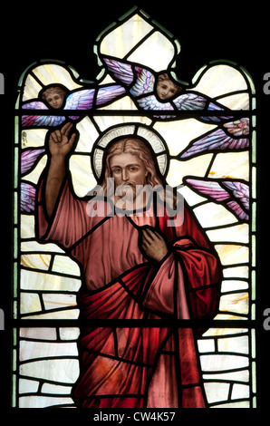 Cristo dettaglio della finestra orientale, la chiesa di San Pietro, Whetstone, Leicestershire, Regno Unito Foto Stock