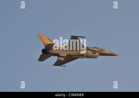 F-16ho soprannominato "ufa' (Storm) è fabbricato da 'Lockheed Martin' Foto Stock