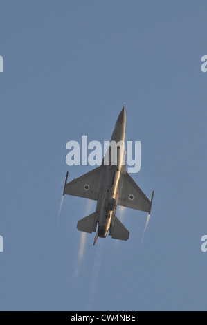 F-16ho soprannominato "ufa' (Storm) è fabbricato da 'Lockheed Martin' Foto Stock