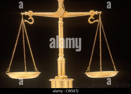 Scale di giustizia rappresentando i sistemi giuridici e i tribunali degli Stati Uniti Foto Stock