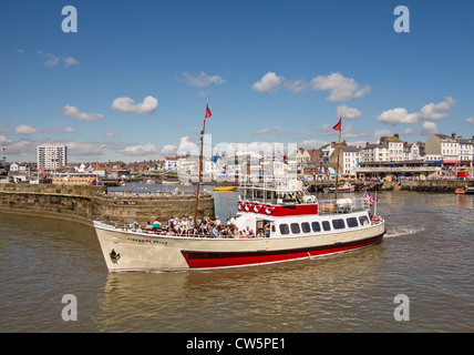 Yorkshire Belle di lasciare il porto di Bridlington Yorkshire Regno Unito Foto Stock