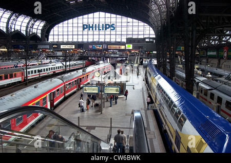 La stazione principale di Amburgo, Germania, Amburgo Foto Stock