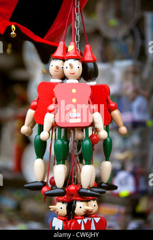 Pinocchio bambole in vendita Pisa Toscana Italia Foto Stock