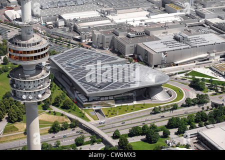 BMW World, Olympia tower, in Germania, in Baviera, Muenchen Foto Stock