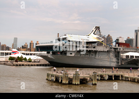 Navetta Enterprise Intrepid Sea Air & Space Museum di New York City Manhattan Foto Stock