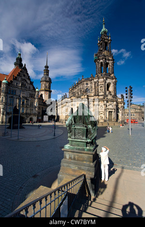 Hofkirche cattolica e castello, vista da Bruehl' s terrazza, Germania, Sassonia, Dresden Foto Stock