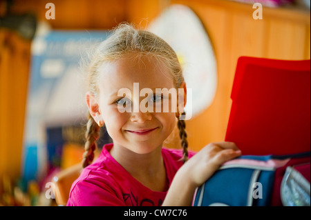 Primo-livellatrici con zaino, Germania Foto Stock