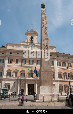 Camera dei Deputati italiana, Plazza Montecitorio a Roma, Italia, Europa Foto Stock
