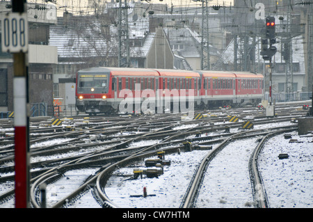 Nevicata sulla Stazione prinipale di Colonia, in Germania, in Renania settentrionale-Vestfalia, Colonia Foto Stock