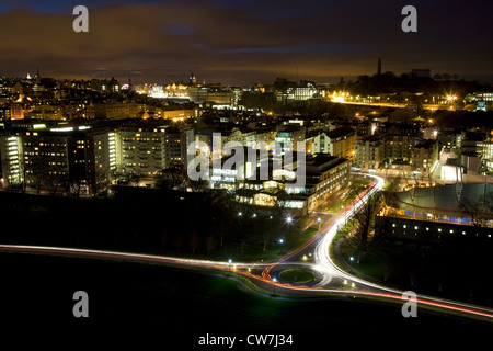 Vista sul centro di Edimburgo al crepuscolo, Regno Unito, Scozia, Edimburgo Foto Stock