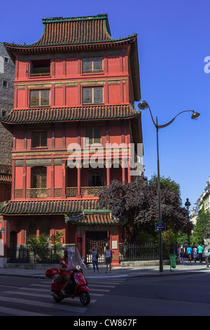 La loo House Pagoda nel quartiere 8, Parigi, Ile de France, Francia, Europa UE Foto Stock