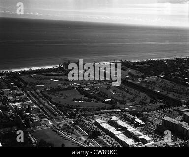 Vista aerea del famoso Hotel di interruttori, e il suo campo da golf, Palm Beach, Florida negli anni quaranta Foto Stock