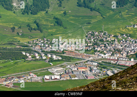 Muottas Muragl, Svizzera. Viste di Celerina dalla cima del Muottas Muragl. Foto Stock