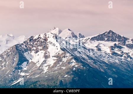 Muottas Muragl, Svizzera. Bernina gamma della montagna dalla cima del Muottas Muragl vicino a San Moritz. Foto Stock