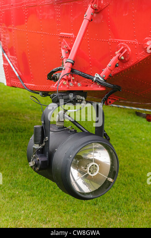 Searchglight sulla guardia costiera irlandese Sigorsky S-61N Foto Stock