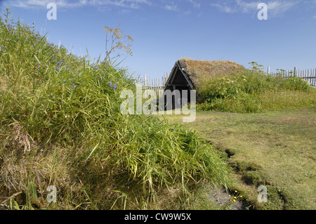 Ricostruito Viking edifici presso l'Anse aux Meadows, Terranova Foto Stock