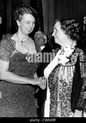 ELEANOR ROOSEVELT con Helen Keller nel 1936.. La cortesia: CSU Archivi / Everett Collection Foto Stock