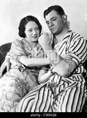 James Braddock mostra off per moglie la sinistra che confusi Max Baer e lui ha vinto il campionato. Mayflower Hotel, NY, NY, Foto Stock