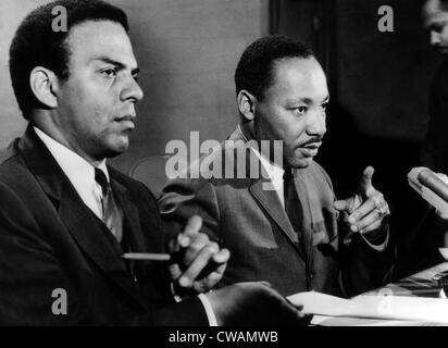 American attivisti per i diritti civili Andrew giovani e il dottor Martin Luther King Jr., a Southern Christian Leadership Conference in Foto Stock