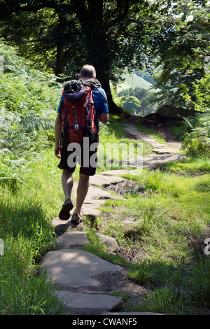 Scalatore voce home, Stanage Edge, Peak District, Derbyshire, estate Foto Stock