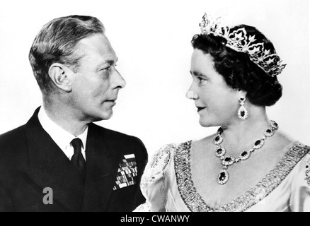 Il re Giorgio VI e la Regina Elisabetta (poi regina madre) sulla loro venticinquesimo anniversario, 1948. La cortesia: CSU Archivi / Everett Foto Stock