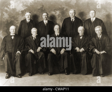 Stati Uniti La Corte suprema nel 1925. Da sinistra a destra: McReynolds, Sanford, Holmes, Sutherland, Taft, maggiordomo, Van Devanter, pietra, Foto Stock