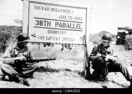 Guerra coreana: truppe americane a 38th parallelo, Corea del 1951.. La cortesia: CSU Archivi / Everett Collection Foto Stock