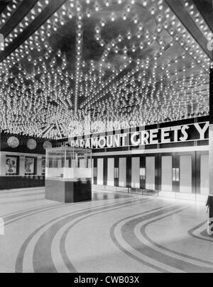 Teatri e Cinema, la Paramount Theatre, interno, Ticket Booth, 2025 Broadway di Oakland, California, circa 1932. Foto Stock