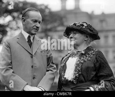 Presidente Calvin Coolidge e madre Jones. Mary Harris Jones, alla Casa Bianca di Washington, DC. foto Settembre 26, 1924 Foto Stock