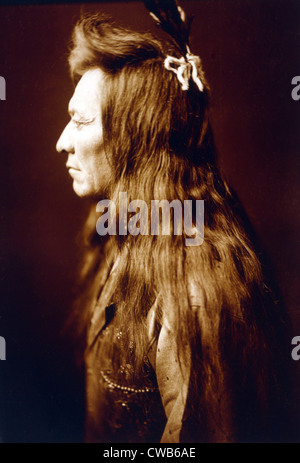 Black Eagle, Nez Percé l'uomo. Edward S. Curtis foto, ca. 1905 Foto Stock