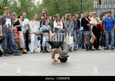 Berlin am Kurfuerstendamm artisti di strada Foto Stock