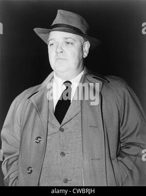 La Whittaker Chambers, lasciando il Tribunale federale, nov. 18, 1949, durante la seconda prova di spergiuro di Alger Hiss. Un ex ammesso Foto Stock